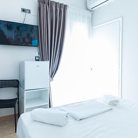 Silver Hotel Athens Double Room With Balcony מראה חיצוני תמונה